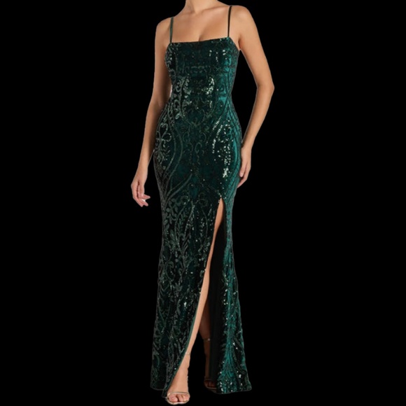 WINSOR Prom Gown - New With Tags - Size XS - Picture 1 of 3